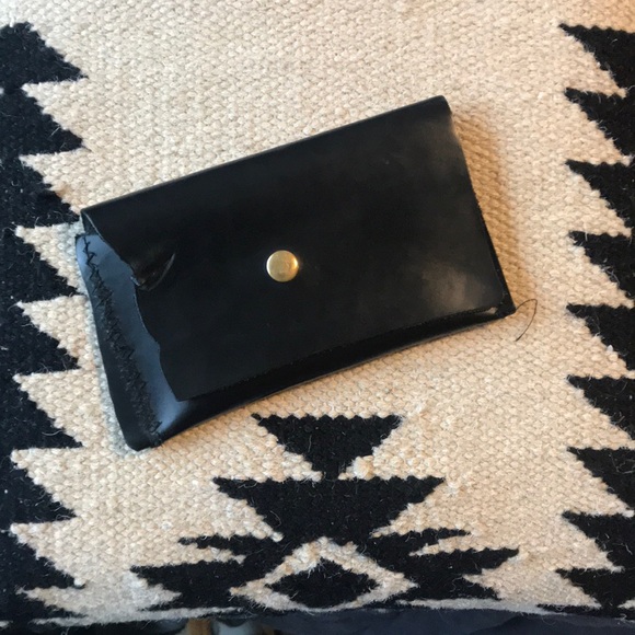 Handmade Black leather passport holder - Picture 2 of 7